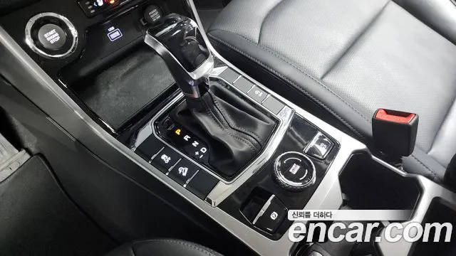 SsangYong Korando 2023 thumb 10