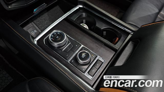 Ford Expedition 2022 thumb 10