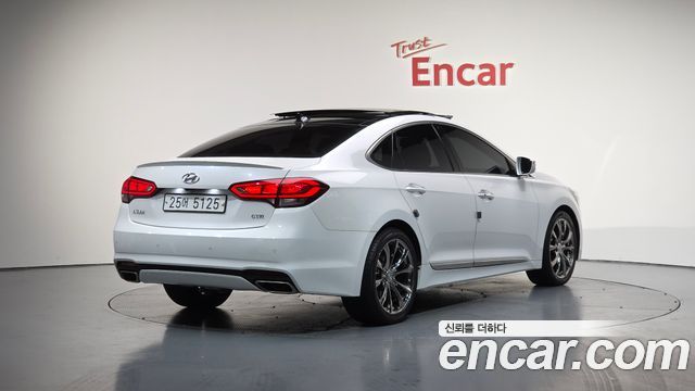 Hyundai Aslan 2015 thumb 3
