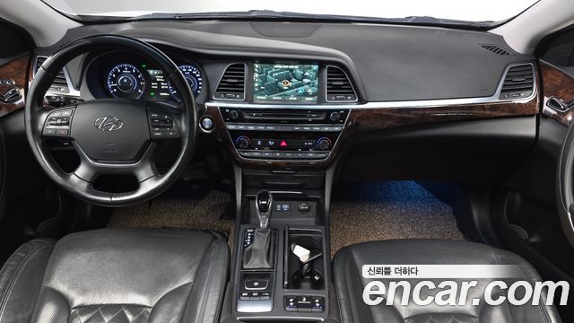 Hyundai Aslan 2015 thumb 8