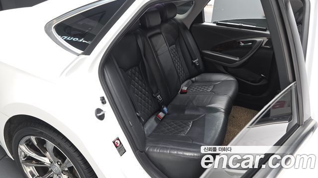 Hyundai Aslan 2015 thumb 12