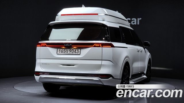 Kia Carnival 2022 thumb 3