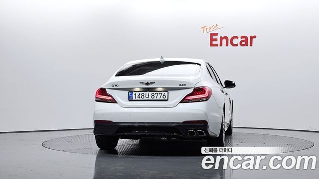 Genesis G70 2019 thumb 4