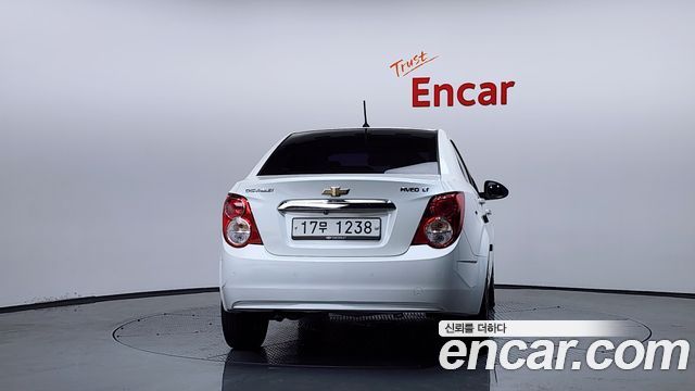 Chevrolet Aveo 2013 thumb 5