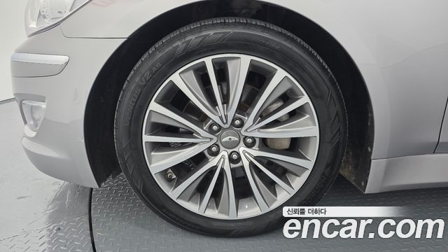 Hyundai Genesis 2012 thumb 5