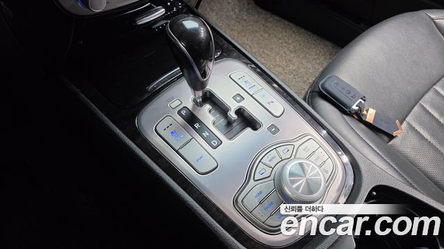 Hyundai Genesis 2012 thumb 9