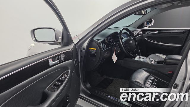 Hyundai Genesis 2012 thumb 11