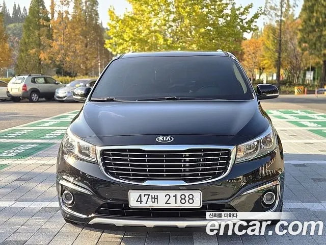 Kia Carnival 2014 thumb 7