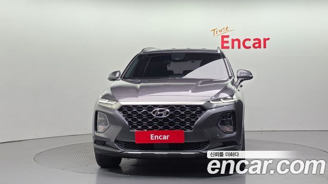 Hyundai Santa Fe 2018 thumb 4