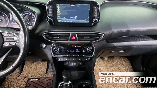 Hyundai Santa Fe 2018 thumb 11