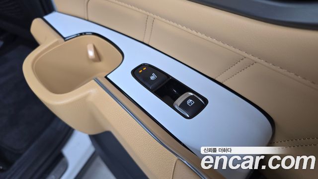 Kia Sorento 2023 thumb 11