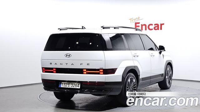Hyundai Santa Fe 2023 thumb 3