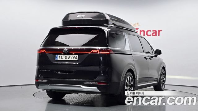 Kia Carnival 2020 thumb 3