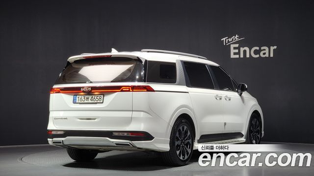 Kia Carnival 2020 thumb 3