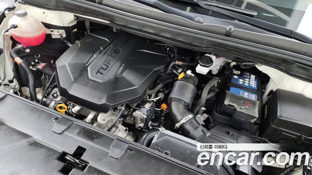 Kia Carnival 2020 thumb 6