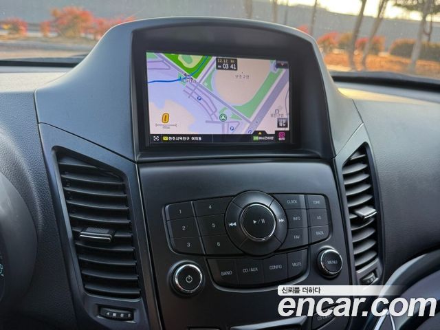 Chevrolet Orlando 2015 thumb 8