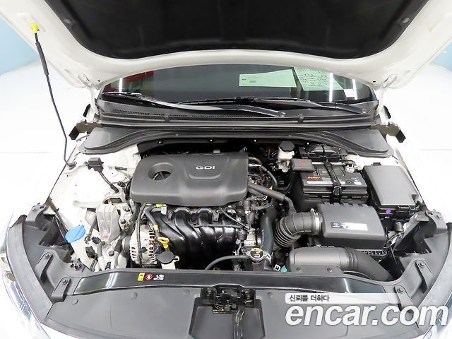 Hyundai Avante 2016 thumb 11