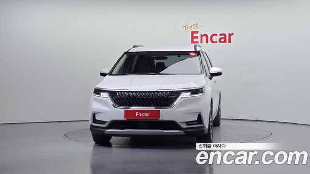 Kia Carnival 2021 thumb 4