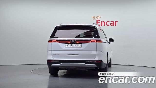 Kia Carnival 2021 thumb 5