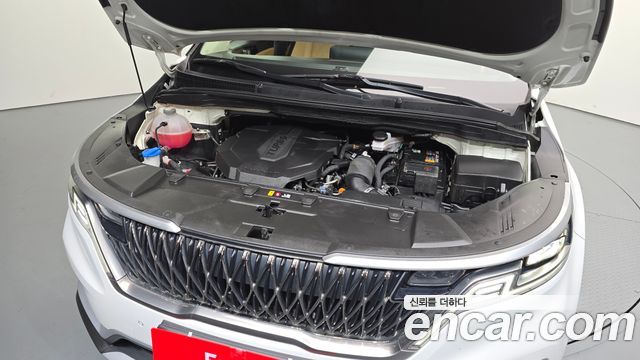 Kia Carnival 2021 thumb 7