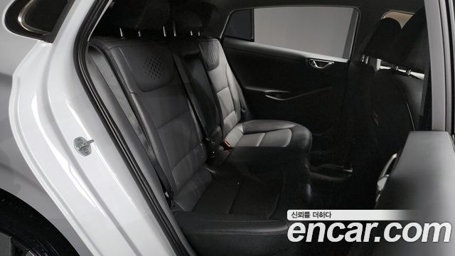 Hyundai IONIQ 6 2020 thumb 12