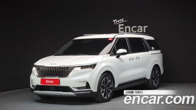 Kia Carnival 2021 thumb 2