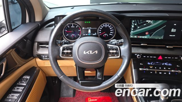 Kia Carnival 2021 thumb 12