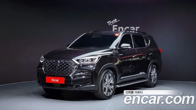 SsangYong Rexton 2023 thumb 2