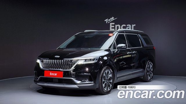Kia Carnival 2021 thumb 2