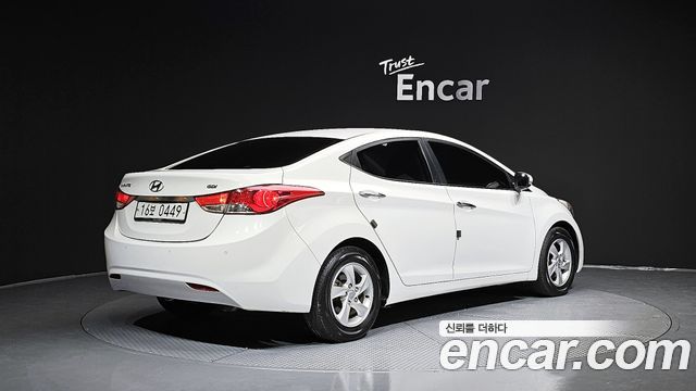 Hyundai Avante 2013 thumb 3