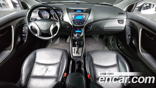Hyundai Avante 2013 thumb 8