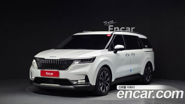 Kia Carnival 2022 thumb 2