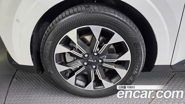 Kia Carnival 2022 thumb 5