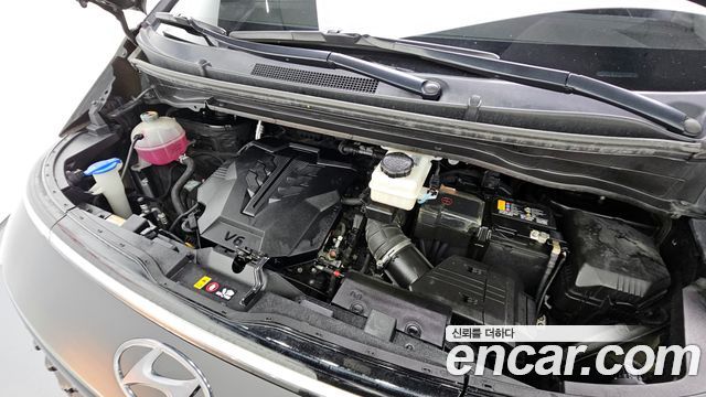 Hyundai Staria 2021 thumb 7