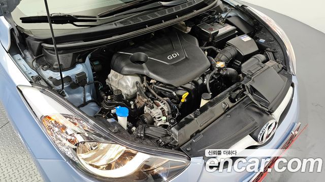 Hyundai Avante 2011 thumb 6