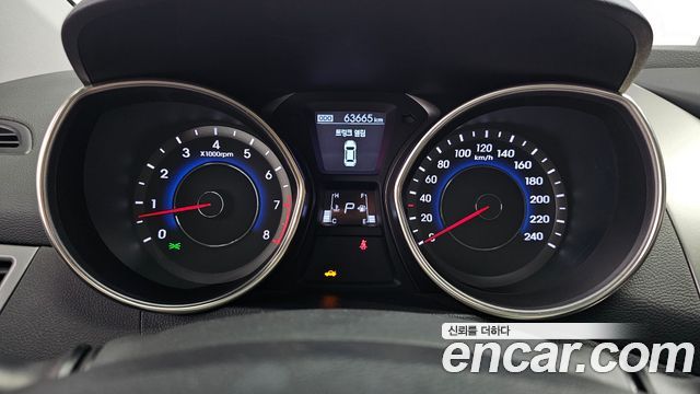 Hyundai Avante 2011 thumb 8