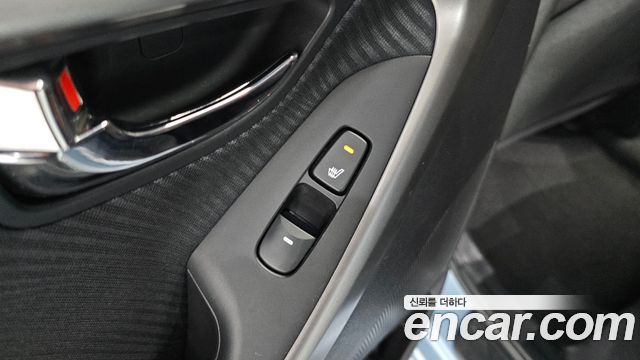 Hyundai Avante 2011 thumb 12