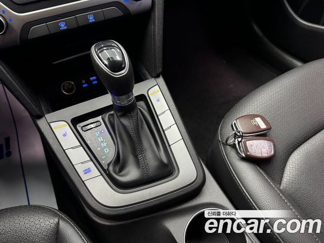 Hyundai Avante 2018 thumb 9