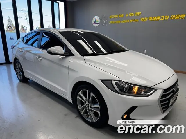 Hyundai Avante 2018 thumb 12