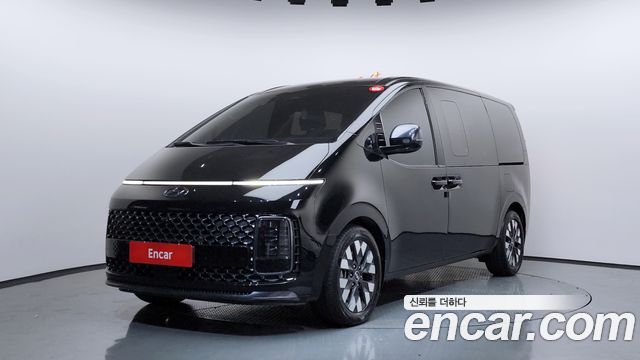 Hyundai Staria 2021 thumb 2