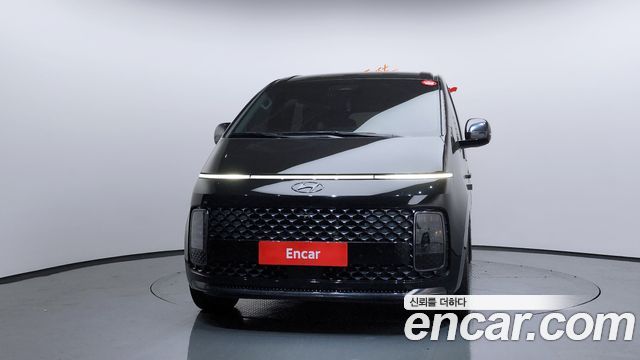 Hyundai Staria 2021 thumb 4