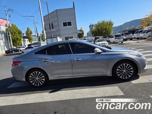 Hyundai Grandeur 2014 thumb 3