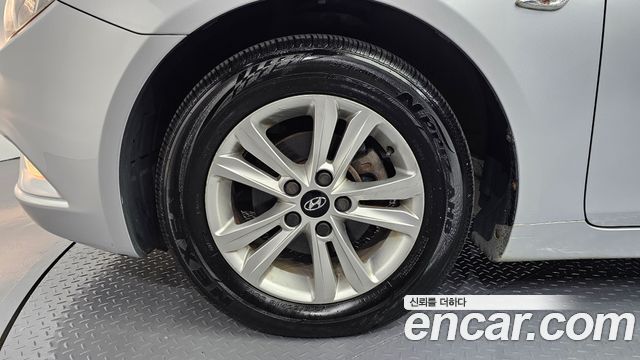 Hyundai Sonata 2010 thumb 6