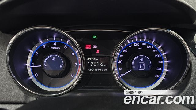 Hyundai Sonata 2010 thumb 9