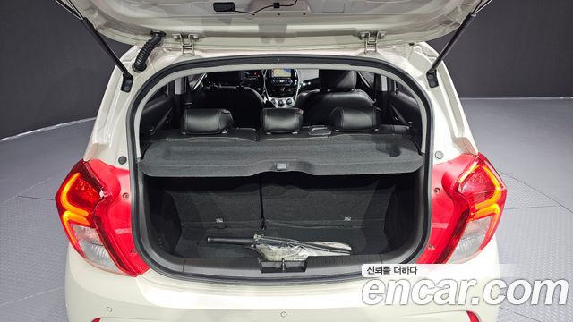 Chevrolet Spark 2016 thumb 12