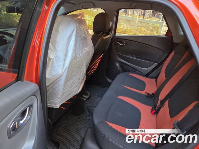 Renault Korea QM3 2013 thumb 10