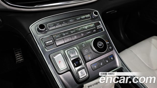 Hyundai Santa Fe 2020 thumb 9