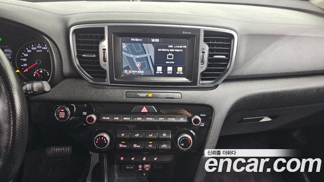 Kia Sportage 2016 thumb 12