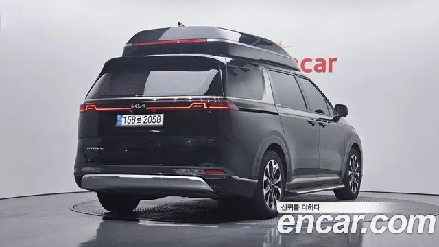 Kia Carnival 2021 thumb 3