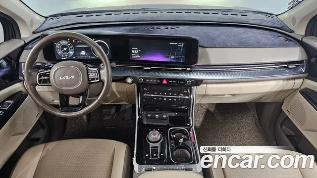 Kia Carnival 2021 thumb 8